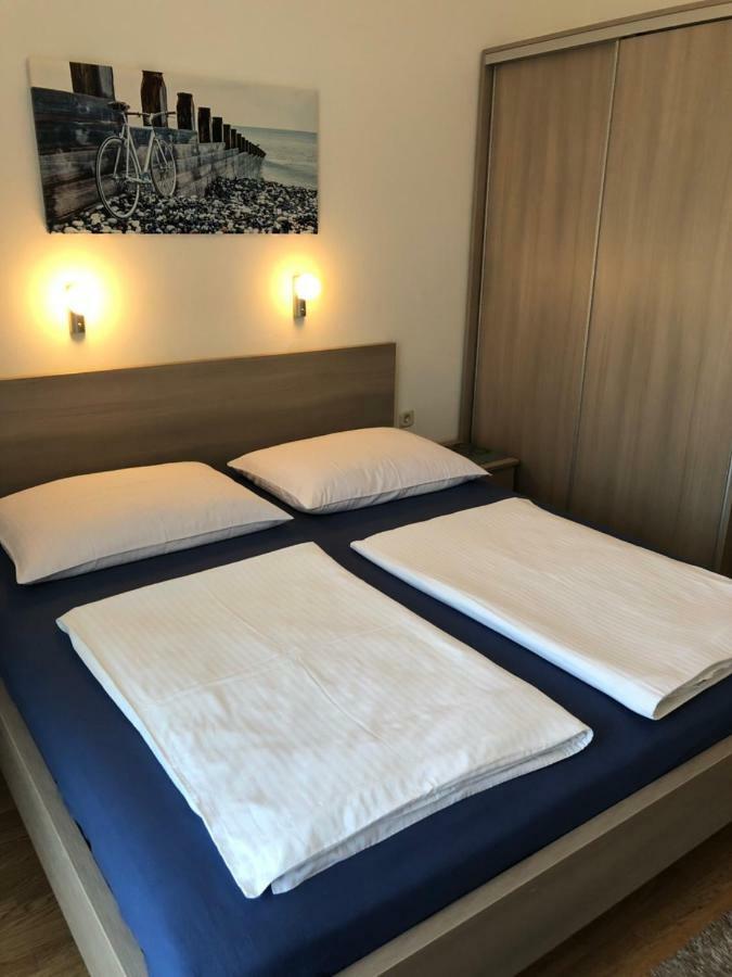 Apartment Branka Banjol Exteriér fotografie